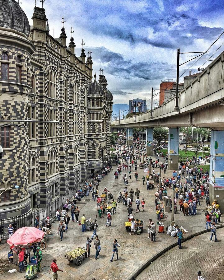 Raiz Hostel Medellín Exteriér fotografie